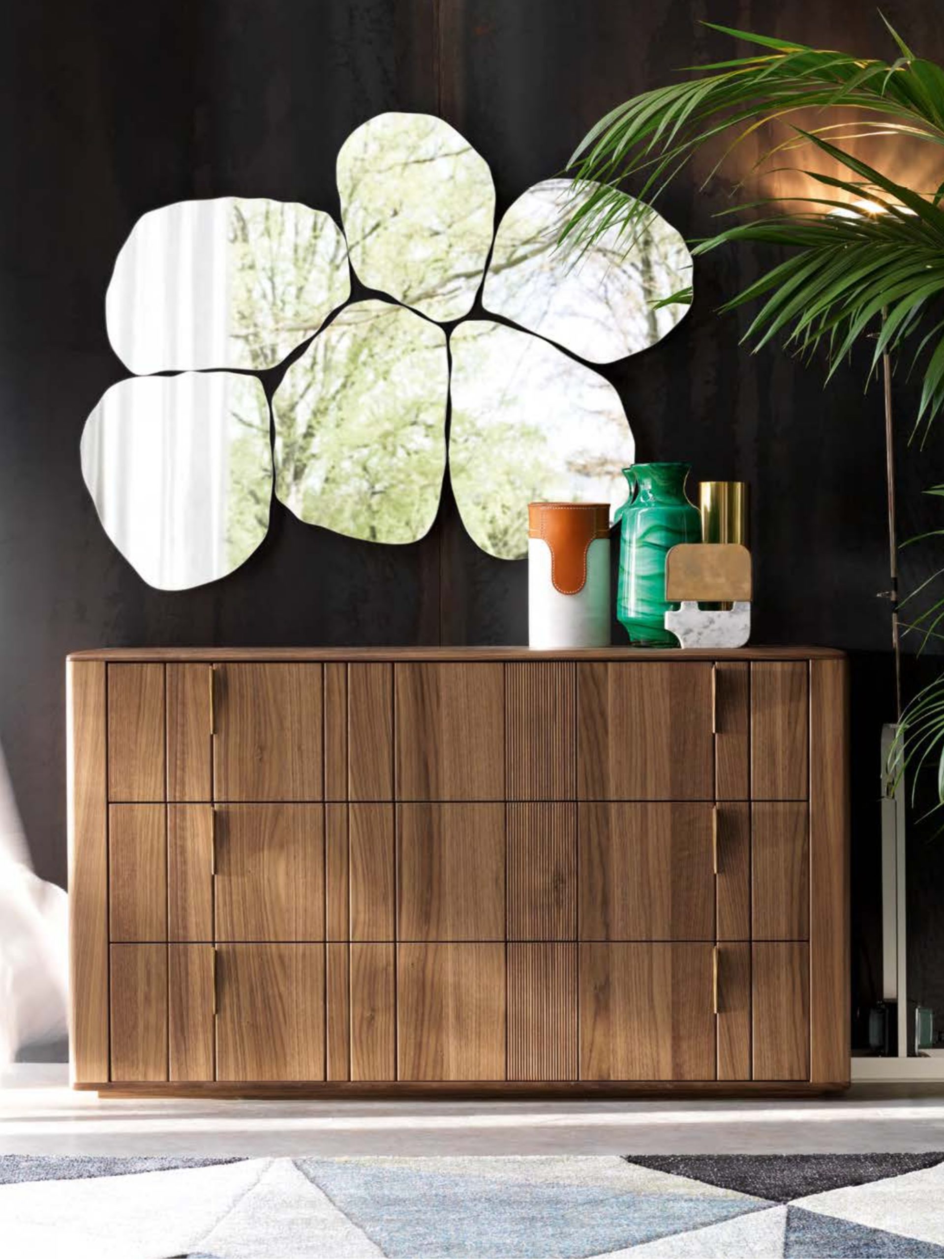 Memphis Dresser