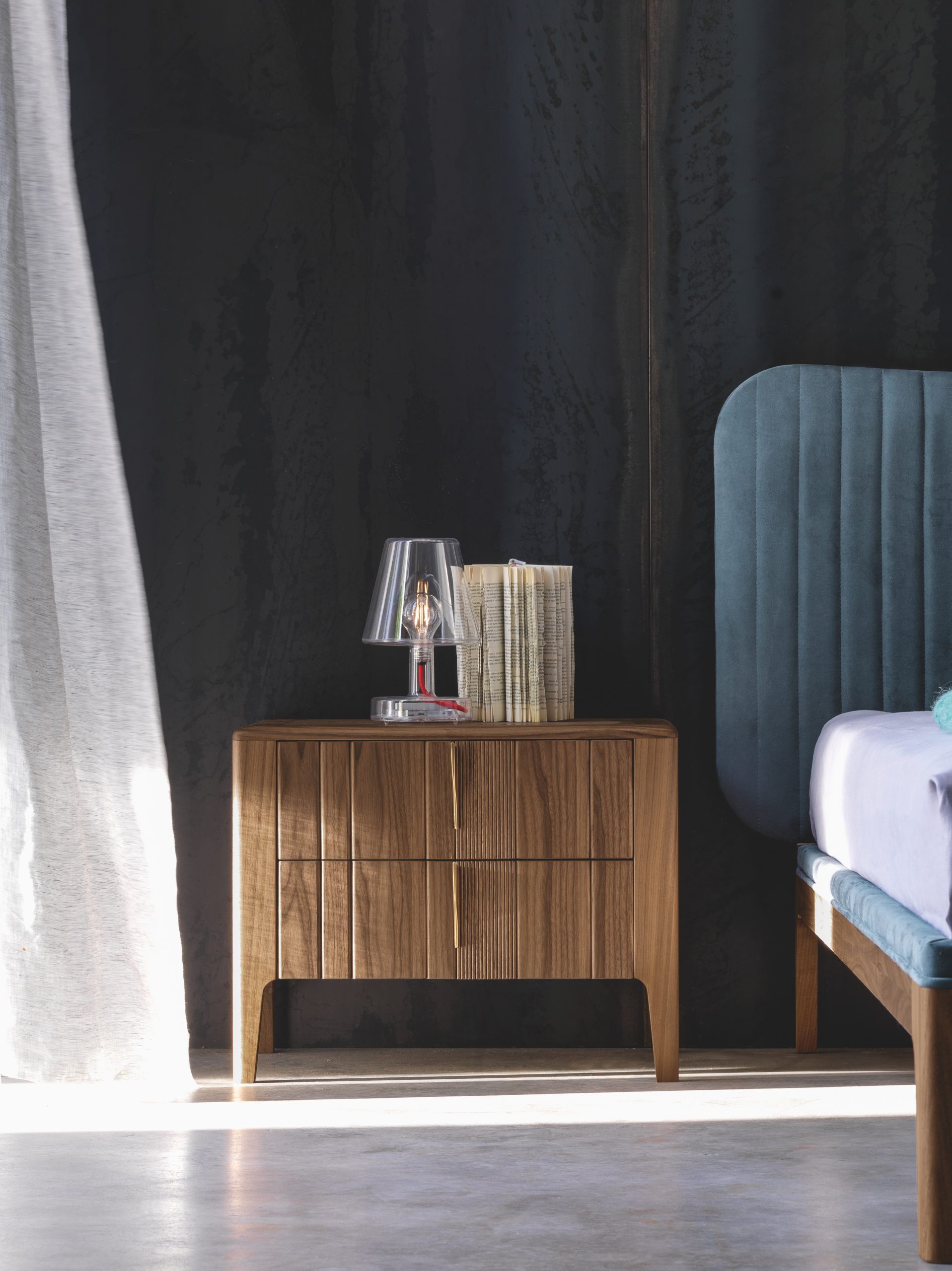 Domino nightstand