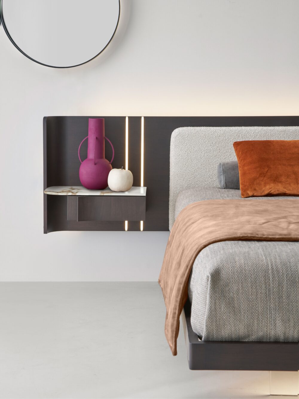 Floating Bed Book - Image 3